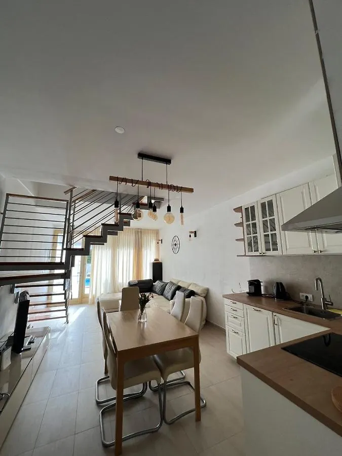 Sunny View Apartment Banjole